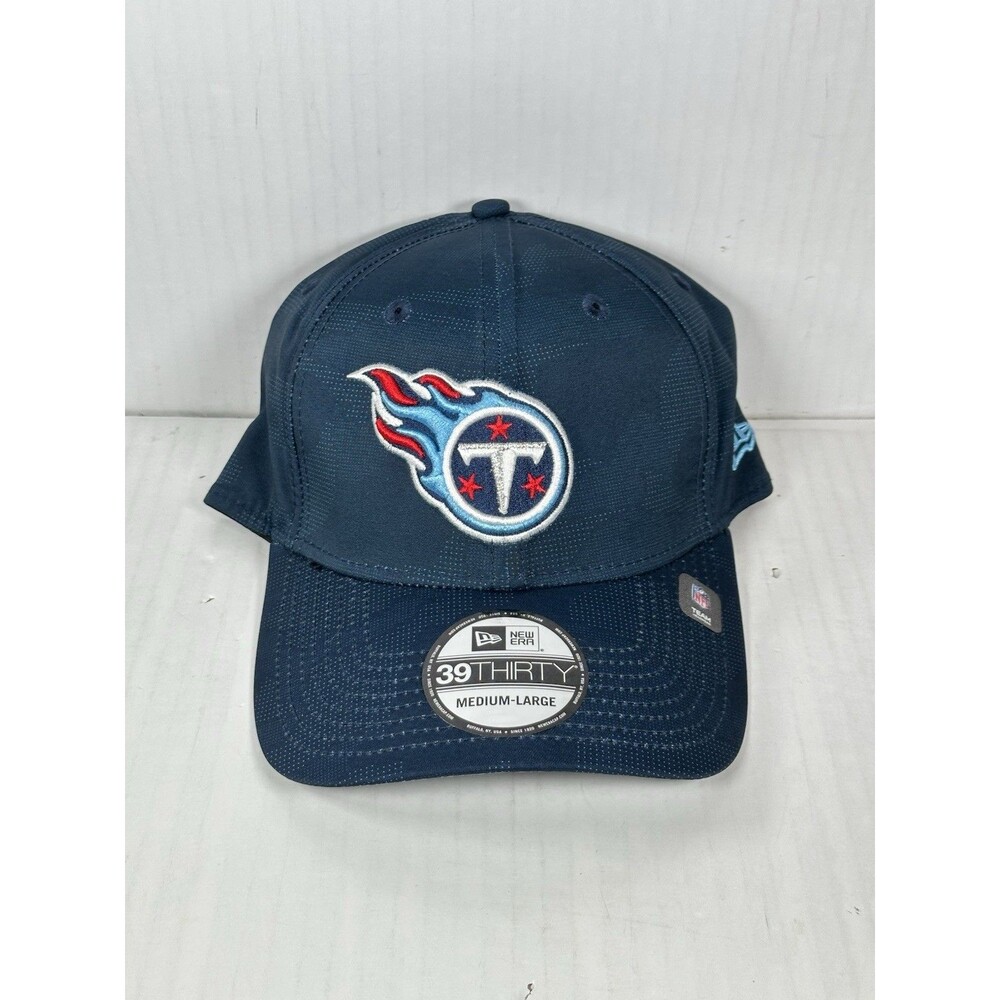 Size M/L New Era Tennessee Titans Tonal Camo 39THIRTY Adult NFL Hat Cap NWT